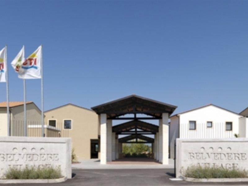 Belvedere Village *